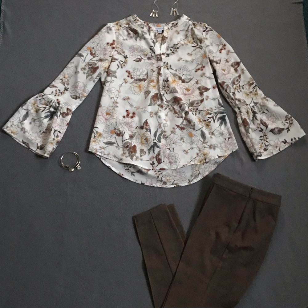 Bell Sleeve Floral Top